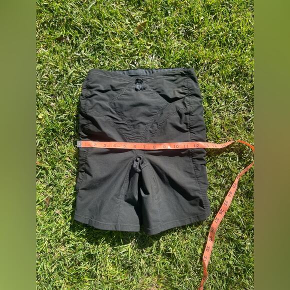 60s-70s Olga Black Girdle Shorts - Picture 6 of 9